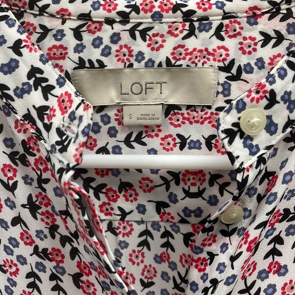 Loft buttoned-down blouse - Picture 2 of 5